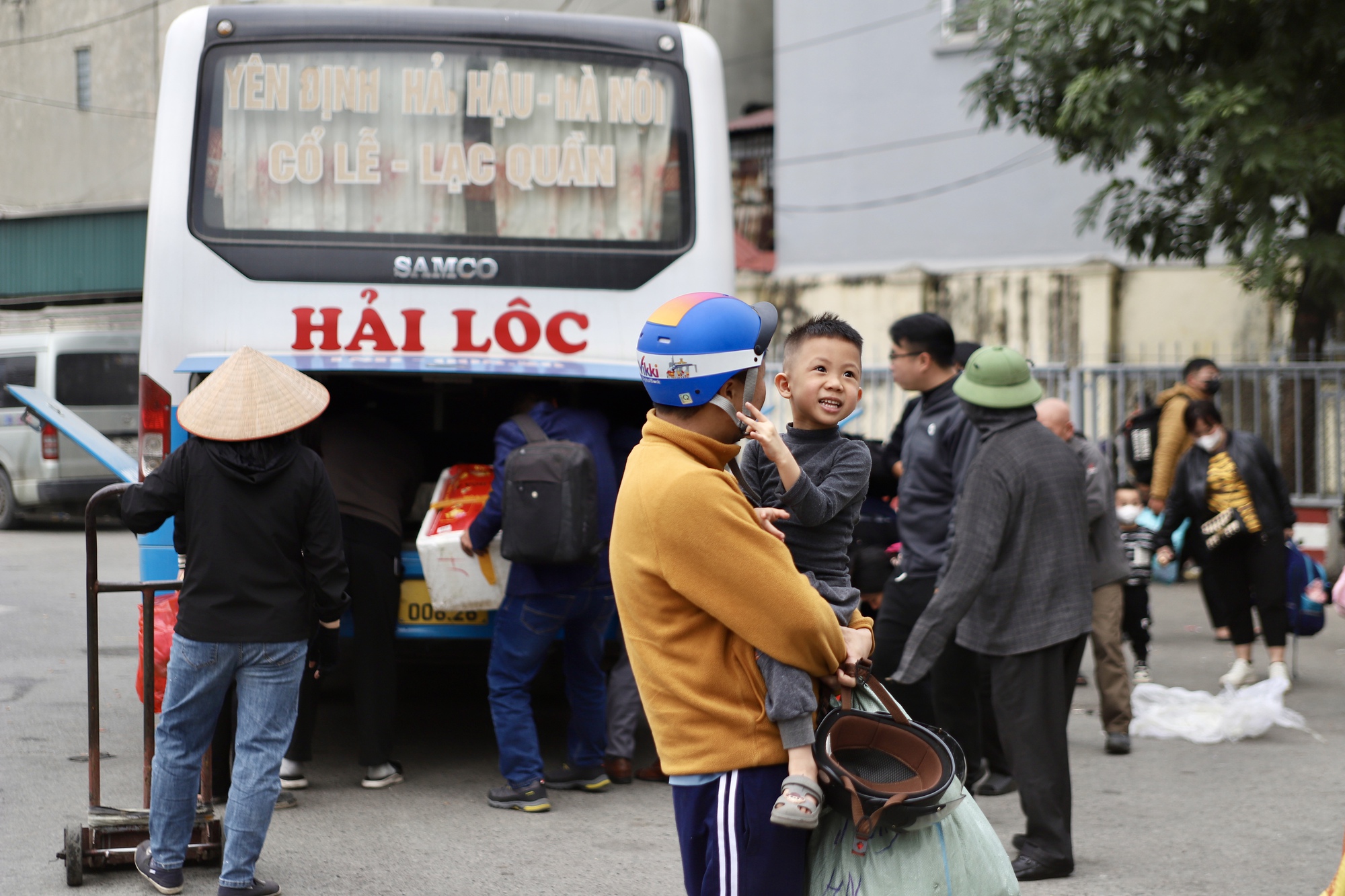 Bến xe Hà Nội ngày cuối nghỉ Tết Dương lịch thế nào?- Ảnh 11.