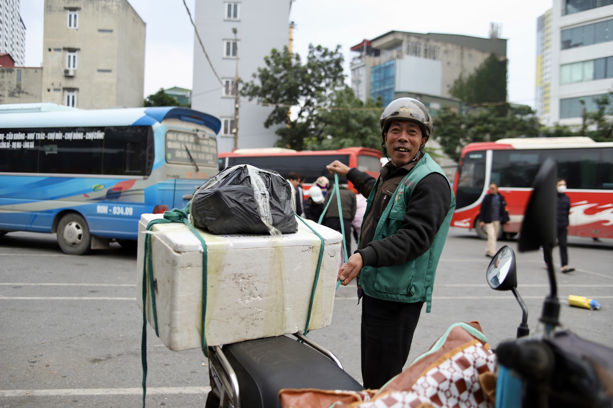Bến xe Hà Nội ngày cuối nghỉ Tết Dương lịch thế nào?- Ảnh 10.