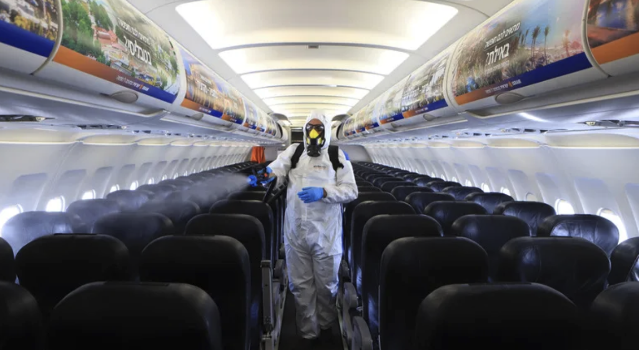 Căn bệnh truyền nhiễm nhất thế giới lây lan tại các sân bay Mỹ- Ảnh 1.