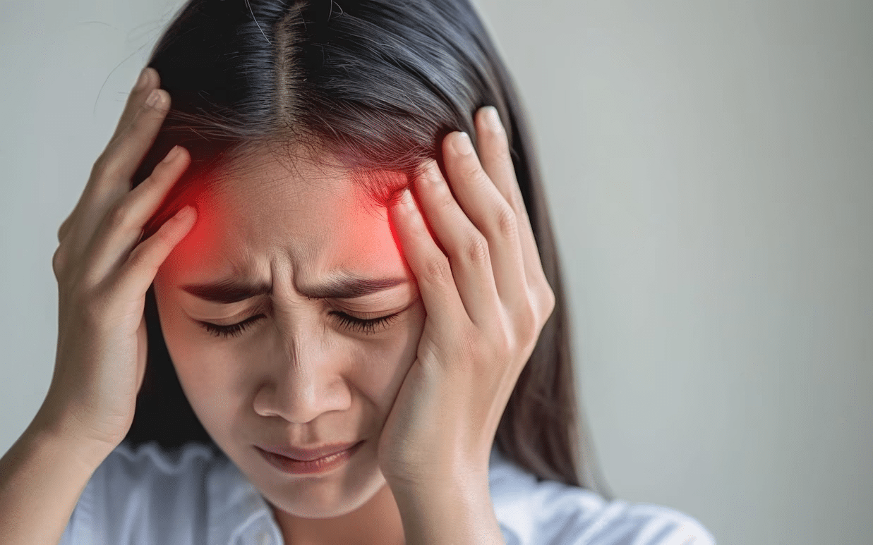 5 cách giúp phụ nữ làm chủ cơn bốc hỏa thời kỳ mãn kinh- Ảnh 3. Dấu hiệu nhận biết chị em đang "bốc hỏa"