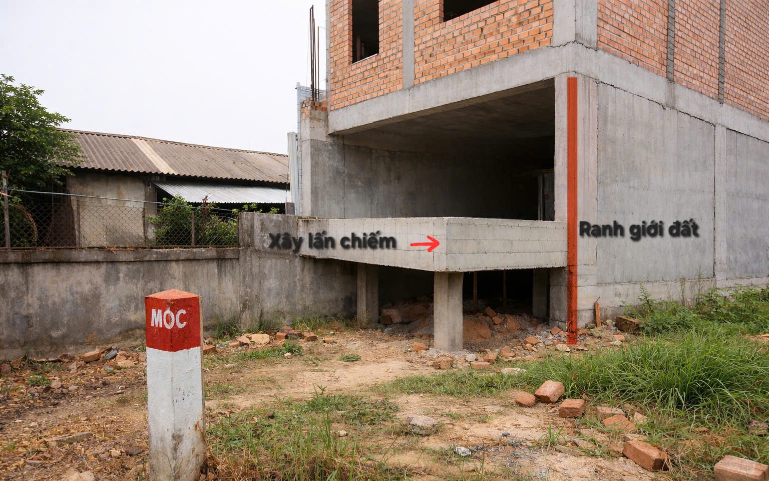 Tranh cãi tại nhà nghỉ, chủ cơ sở trình báo công an vì nghi vấn ma túy- Ảnh 2. Phát hiện hàng xóm xây lấn sang đất nhà mình: Đừng nóng giận, đây mới là cách xử lý đúng nhất!