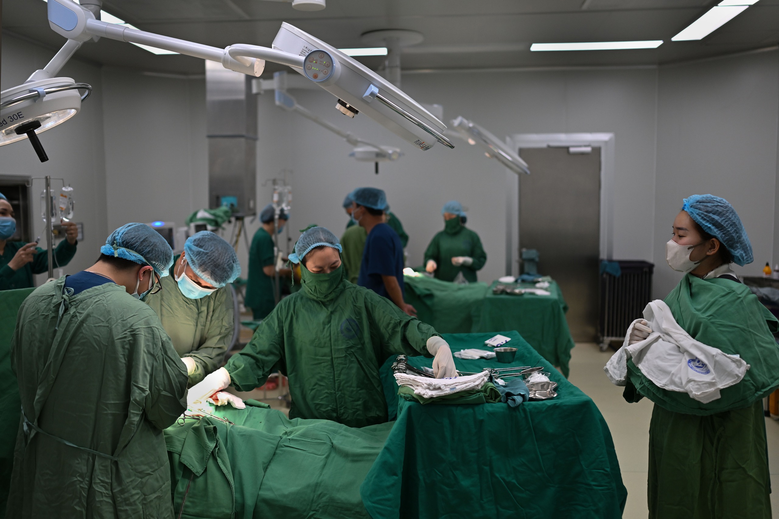 Người lưu giữ những 'tâm hồn đẹp' của ngành y- Ảnh 4.