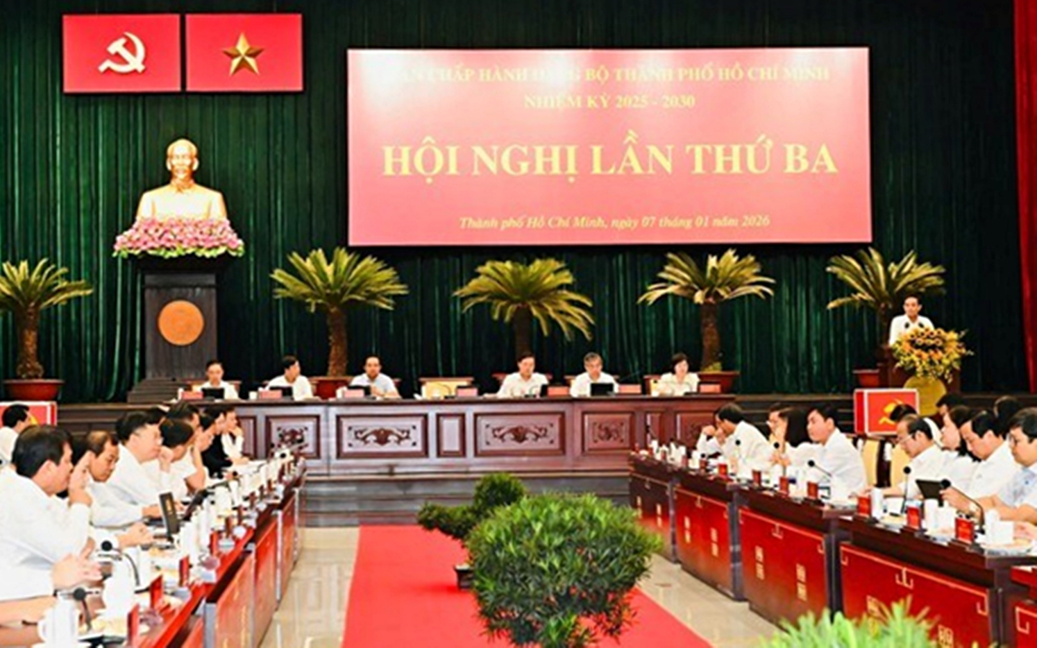 12 dấu ấn nổi bật của TPHCM trong năm bản lề 2025- Ảnh 2.