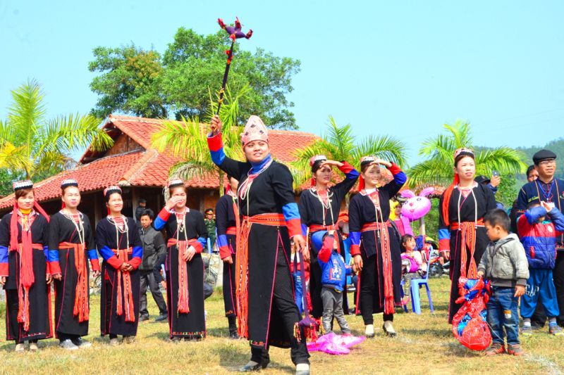 Quảng Ninh hỗ trợ 10 triệu đồng cho mỗi thôn, khu phố đón Tết Nguyên đán Bính Ngọ- Ảnh 1.