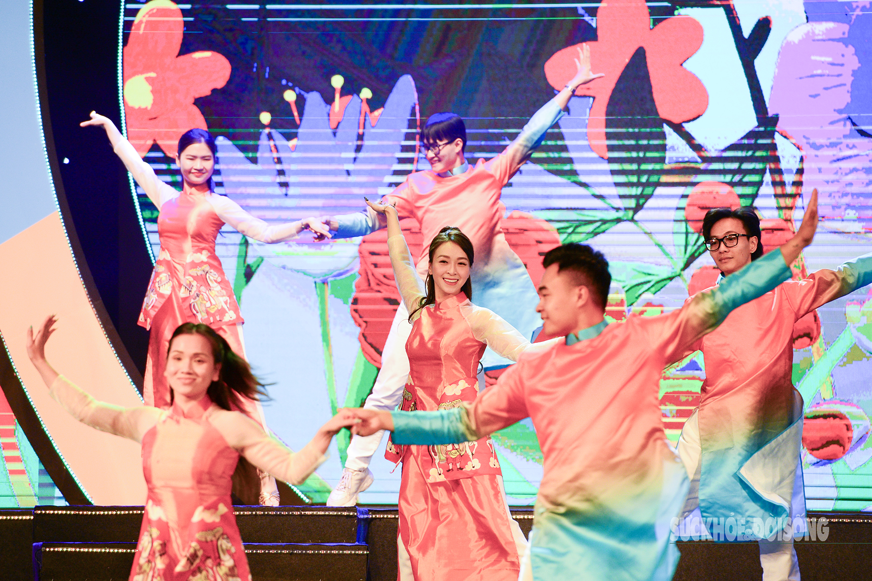 Đánh thức hành trình sống khỏe: "Tôi khỏe đẹp hơn" lần 4 sẵn sàng khai màn vào 20h tối nay- Ảnh 3. Đánh thức hành trình sống khỏe: "Tôi khỏe đẹp hơn" lần 4 sẵn sàng khai màn vào 20h tối nay- Ảnh 3.