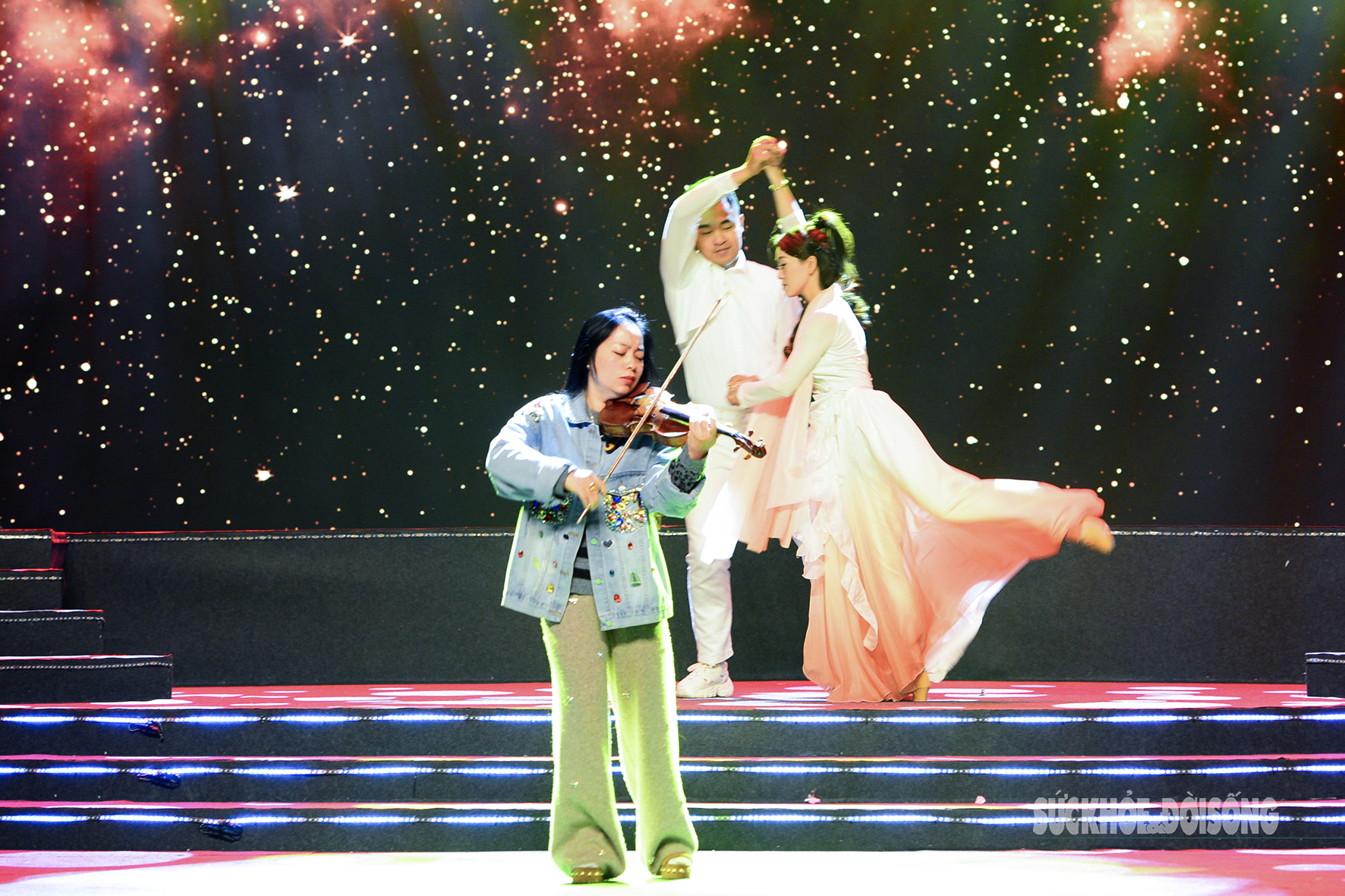 Đánh thức hành trình sống khỏe: "Tôi khỏe đẹp hơn" lần 4 sẵn sàng khai màn vào 20h tối nay- Ảnh 8. Đánh thức hành trình sống khỏe: "Tôi khỏe đẹp hơn" lần 4 sẵn sàng khai màn vào 20h tối nay- Ảnh 8.