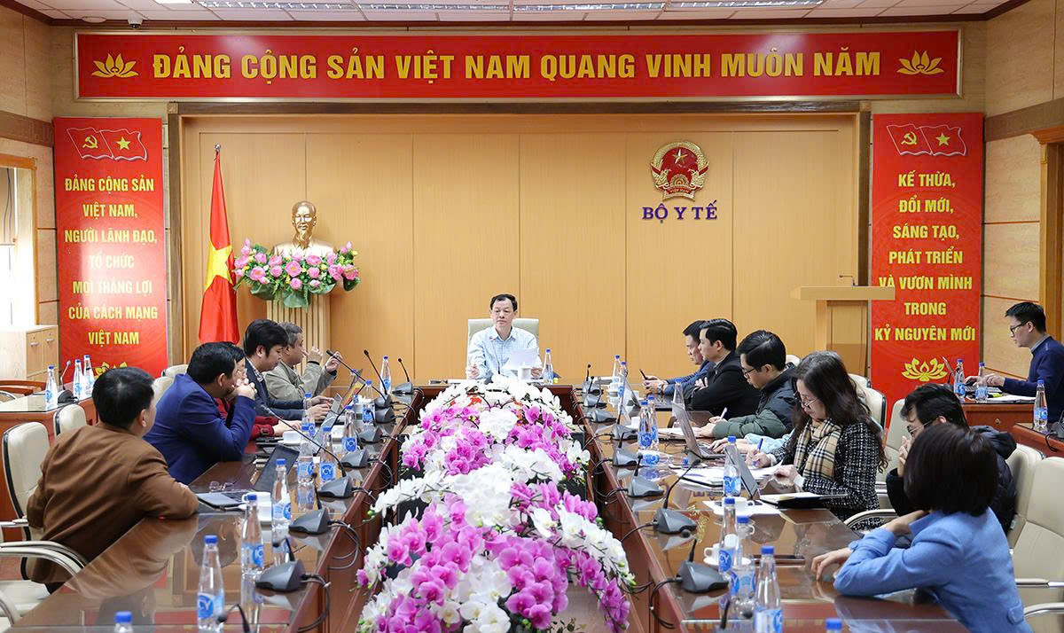 Đẩy nhanh triển khai hồ sơ bệnh án điện tử để kết nối đồng bộ, quản lý dữ liệu sức khỏe người dân theo vòng đời- Ảnh 5. Đẩy nhanh triển khai hồ sơ bệnh án điện tử để kết nối đồng bộ, quản lý dữ liệu sức khỏe người dân theo vòng đời- Ảnh 5.