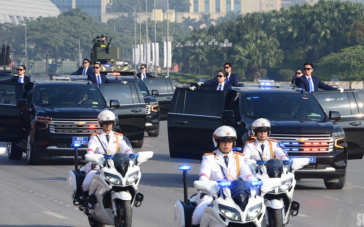 Dàn khí tài hiện đại hợp luyện, chuẩn bị lễ xuất quân bảo vệ Đại hội XIV của Đảng