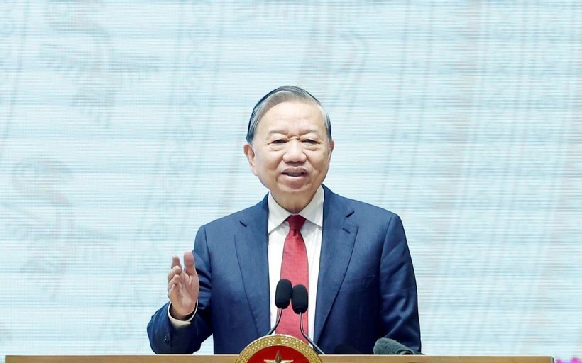 Tổng Bí thư Tô Lâm: Chuyển mạnh và thực chất tư duy “quản lý” sang “kiến tạo phát triển', chấm dứt đùn đẩy, né tránh