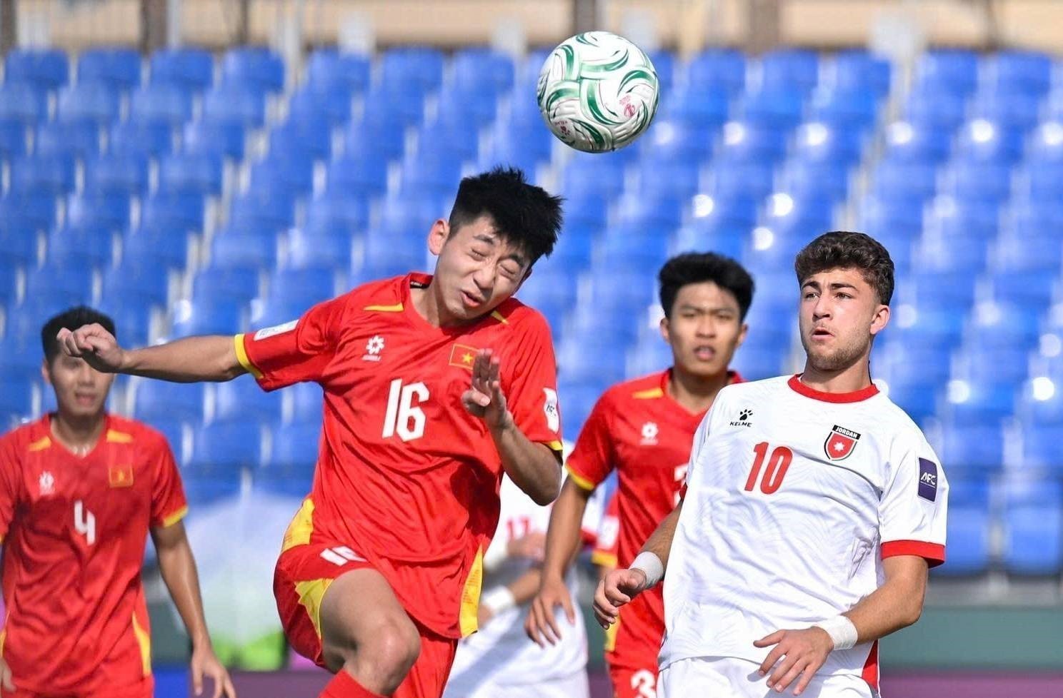 U23 Jordan tạo 'địa chấn', U23 Việt Nam chưa có vé sớm vào vòng knock-out- Ảnh 1. U23 Jordan tạo 'địa chấn', U23 Việt Nam chưa có vé sớm vào vòng knock-out- Ảnh 1.