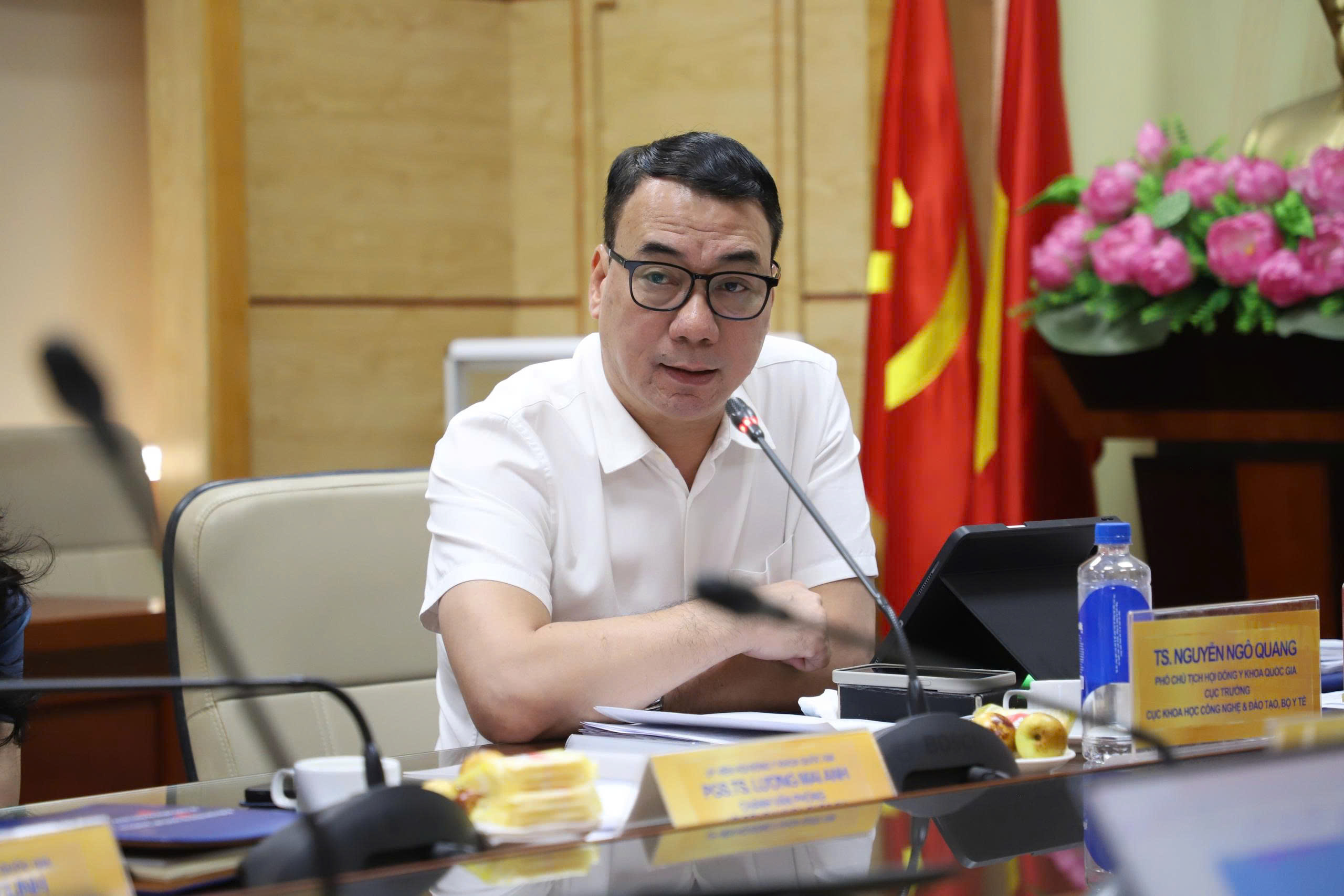 Hội đồng Y khoa Quốc gia khẩn trương hoàn thiện Bộ công cụ đánh giá năng lực hành nghề bác sĩ- Ảnh 4.