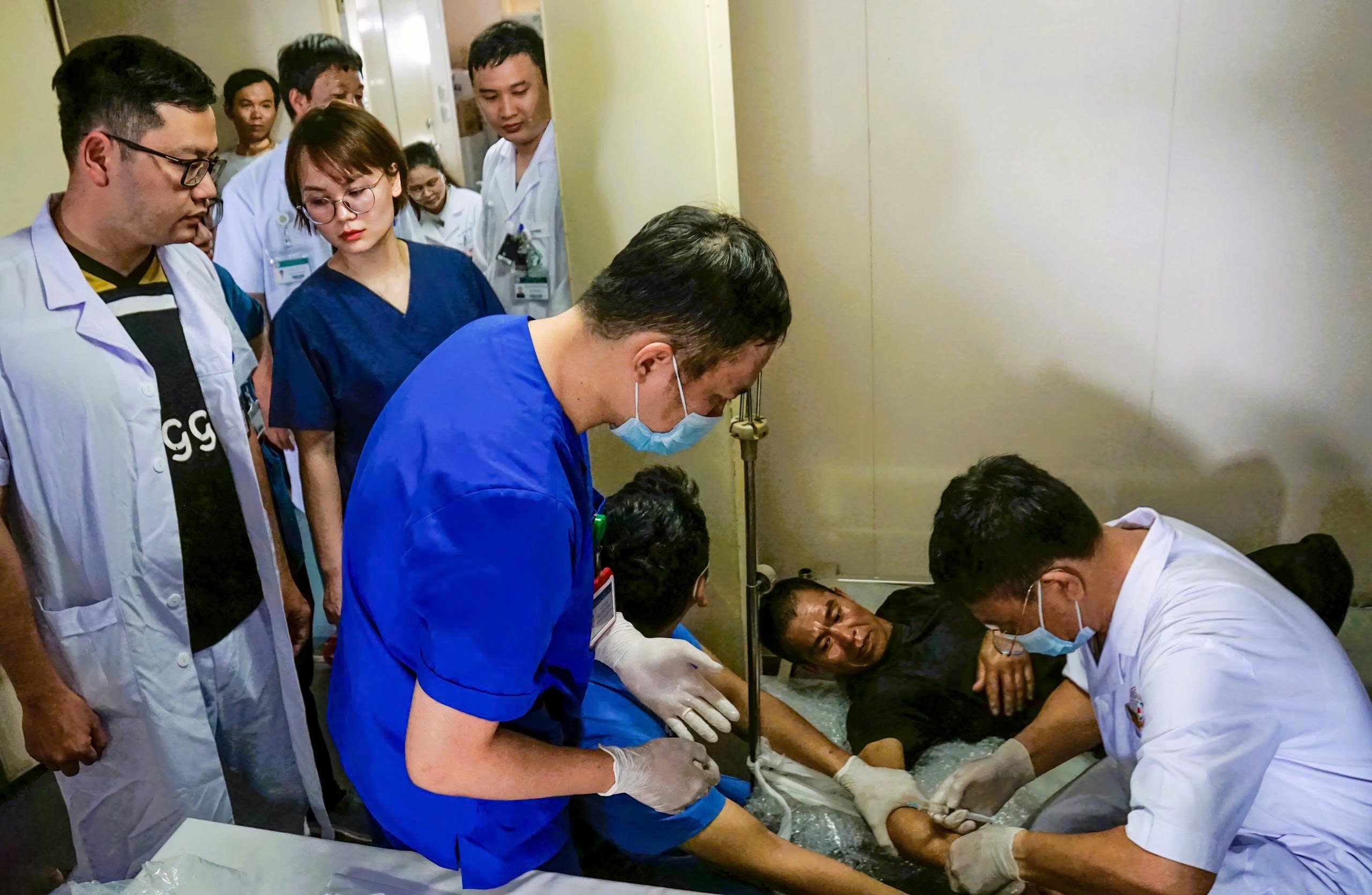 Tiến sĩ, Bác sĩ Nguyễn Hưng Đạo và câu chuyện thìa cà phê giữa Trường Sa - Ảnh 3.