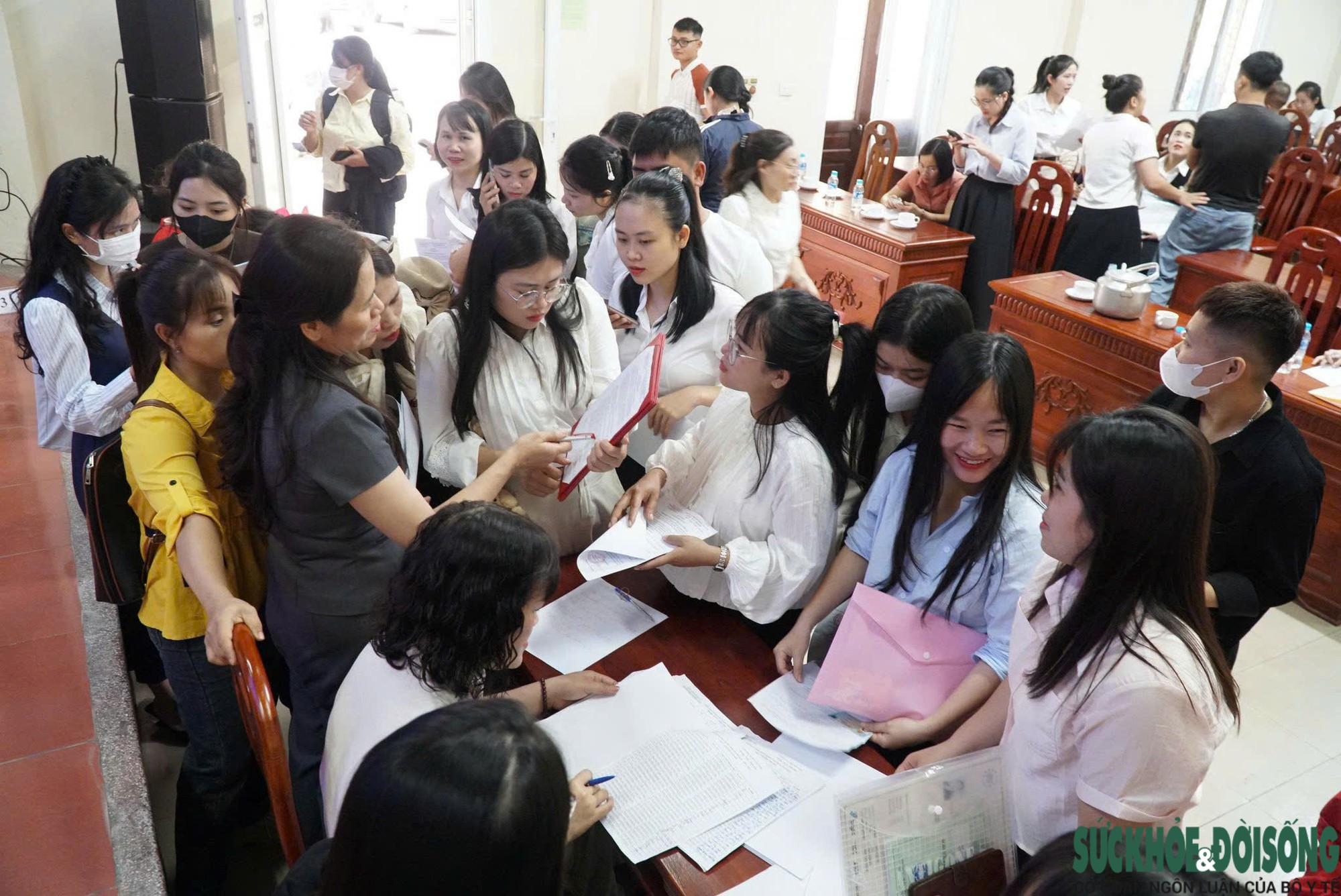Giáo viên hợp đồng ở Nghệ An lo sau 10-20 năm vẫn phải ký từng năm- Ảnh 3.