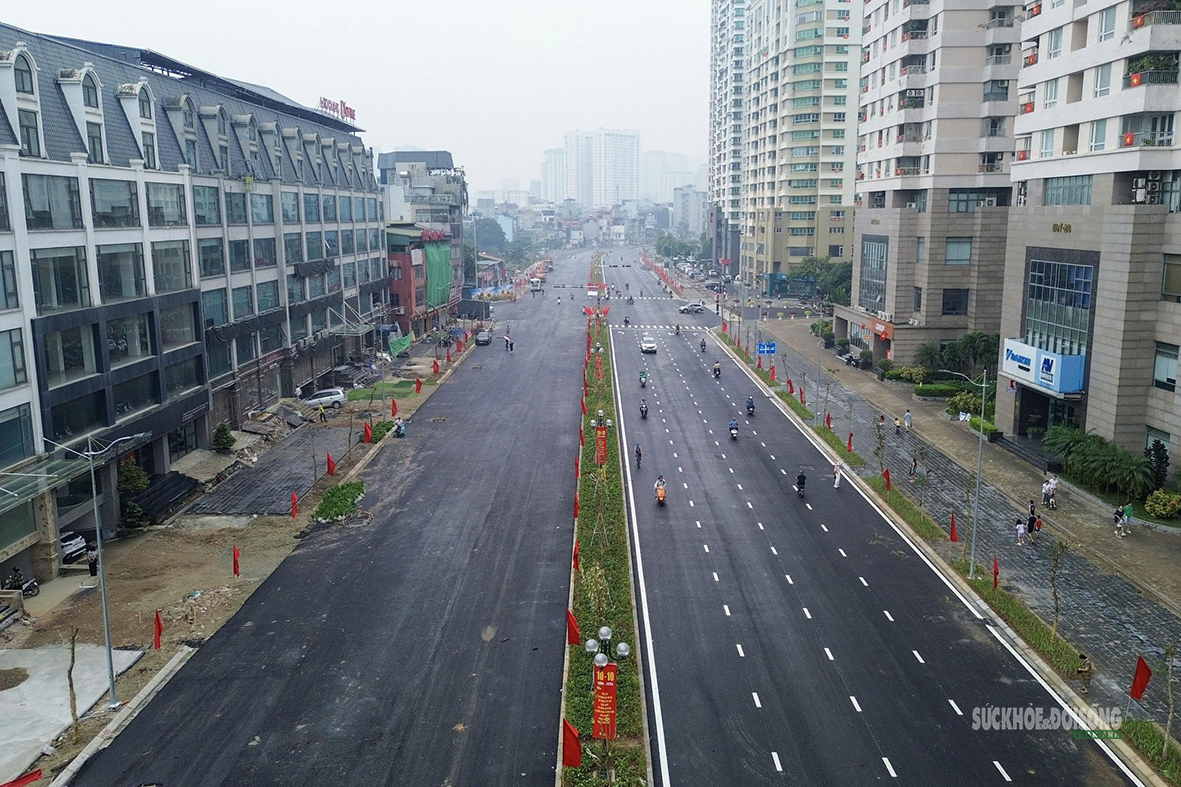 Người dân thích thú với diện mạo mới Vành đai 2,5- Ảnh 2.