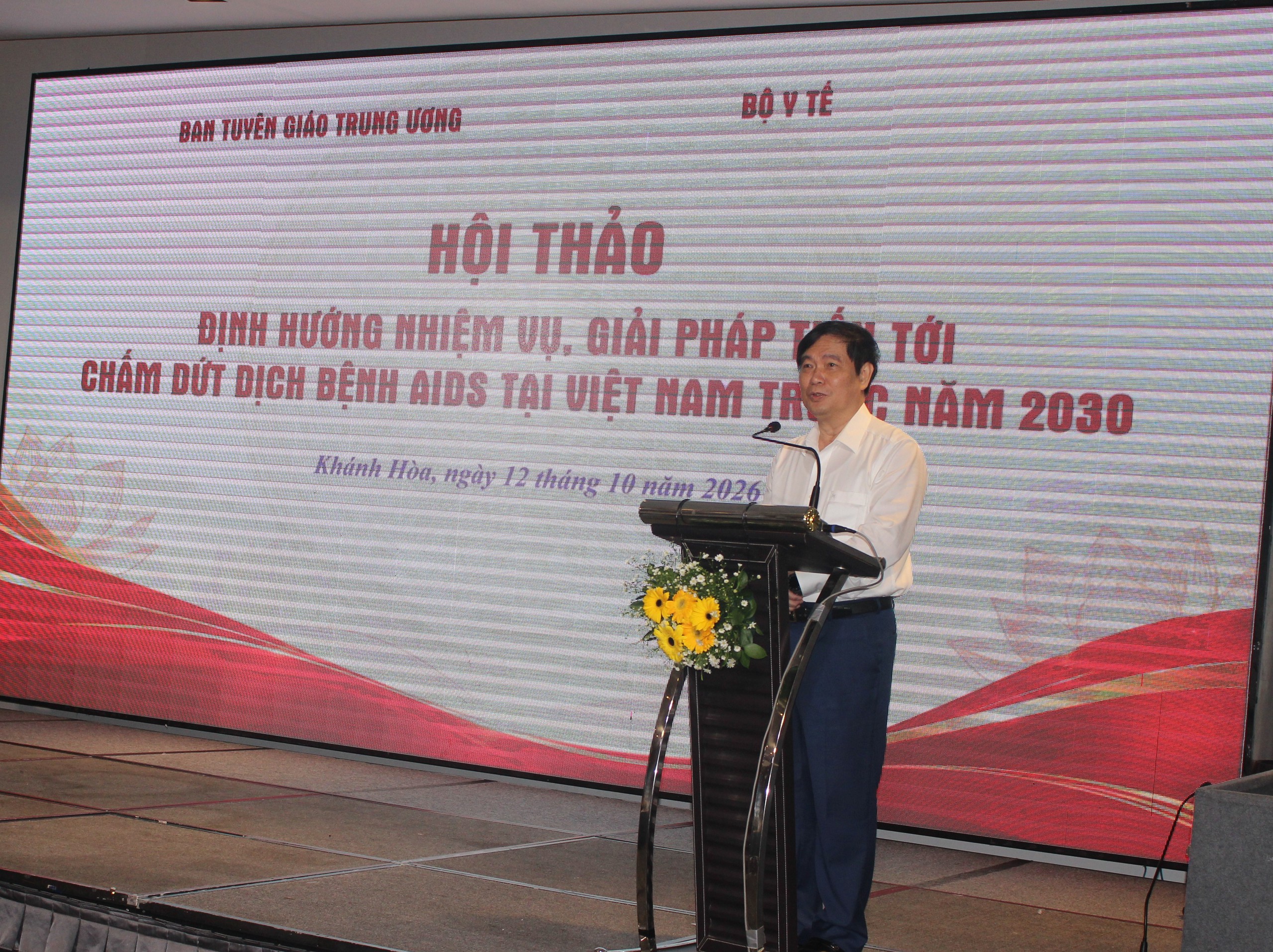 Gallery - Nhiều giải pháp tiến tới chấm dứt dịch bệnh AIDS tại Việt Nam trước năm 2030 - image 1