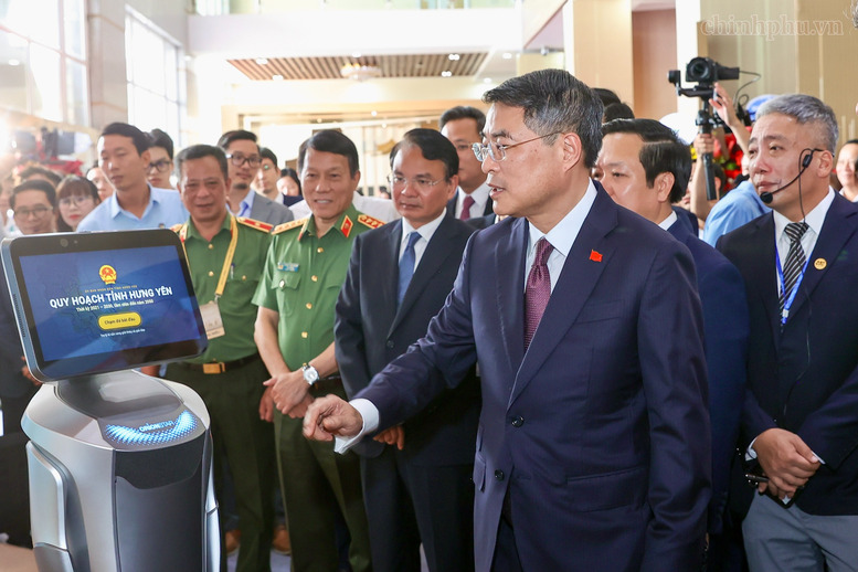 Gallery - Thủ tướng: Hưng Yên phấn đấu trở thành thành phố trước năm 2030 - image 3