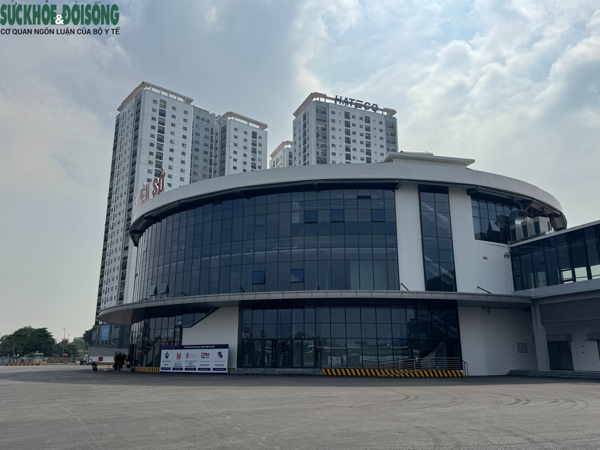 Thực tế bên trong bến xe Yên Sở (Hà Nội) sau nhiều ngày khai trương - Ảnh 1.