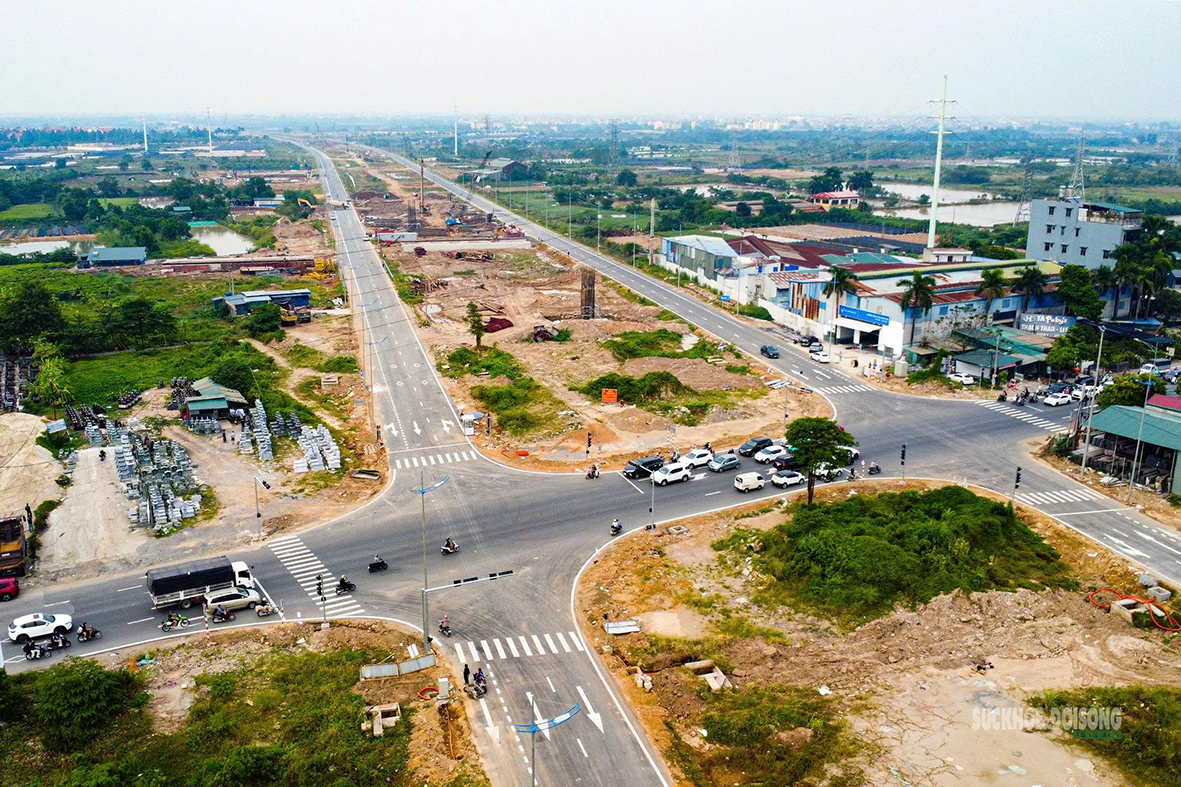 Diện mạo 15 km đường song hành Vành đai 4 qua Hà Nội- Ảnh 5.
