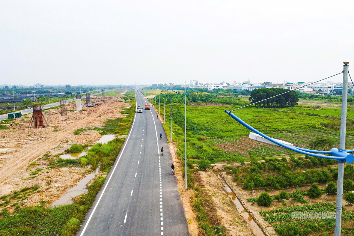 Diện mạo 15 km đường song hành Vành đai 4 qua Hà Nội- Ảnh 7.