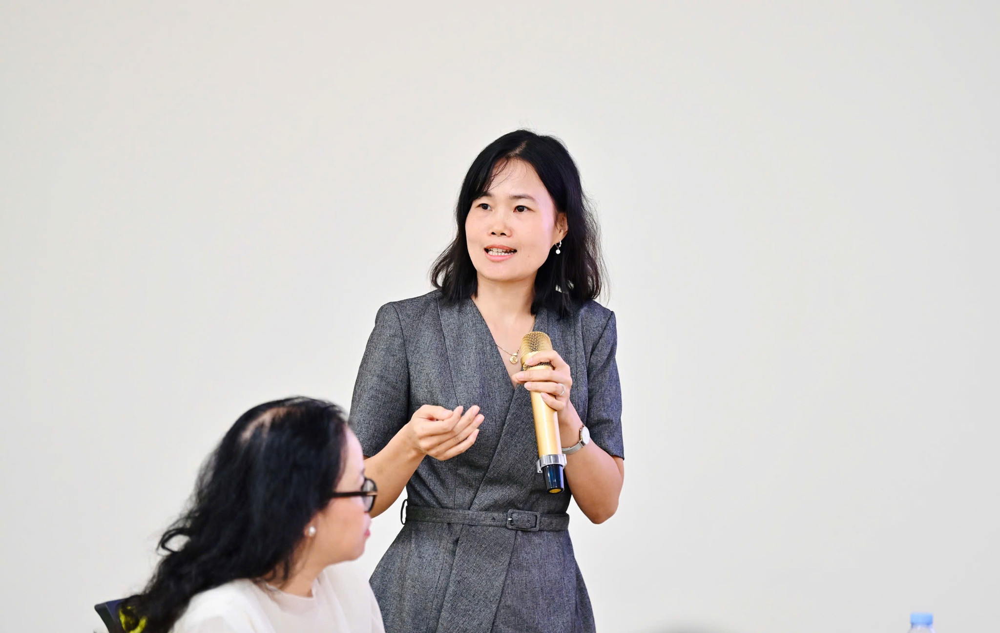 Cần thiết chuẩn hóa bữa ăn học đường, bảo đảm dinh dưỡng cho học sinh- Ảnh 3.