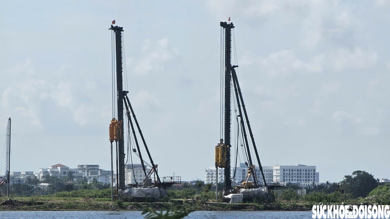 Cận cảnh dự án đường nghìn tỷ ở Huế bị nước bủa vây, thi công gặp khó - Ảnh 4.