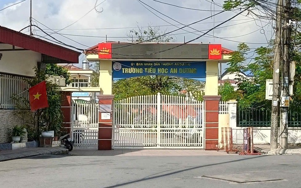 Tin mới vụ nam sinh lớp 1 bị ngã dẫn đến tử vong sau tan học - Ảnh 2.