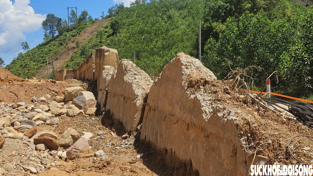 Dời khối đất đá khổng lồ tại quả đồi nứt để cứu đường huyết mạch ở Huế- Ảnh 6.