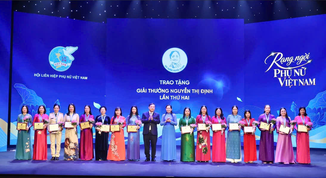 Phó Thủ tướng Phạm Gia Túc: Trao cơ hội để phụ nữ phát huy năng lực, đóng góp cho đất nước- Ảnh 3.