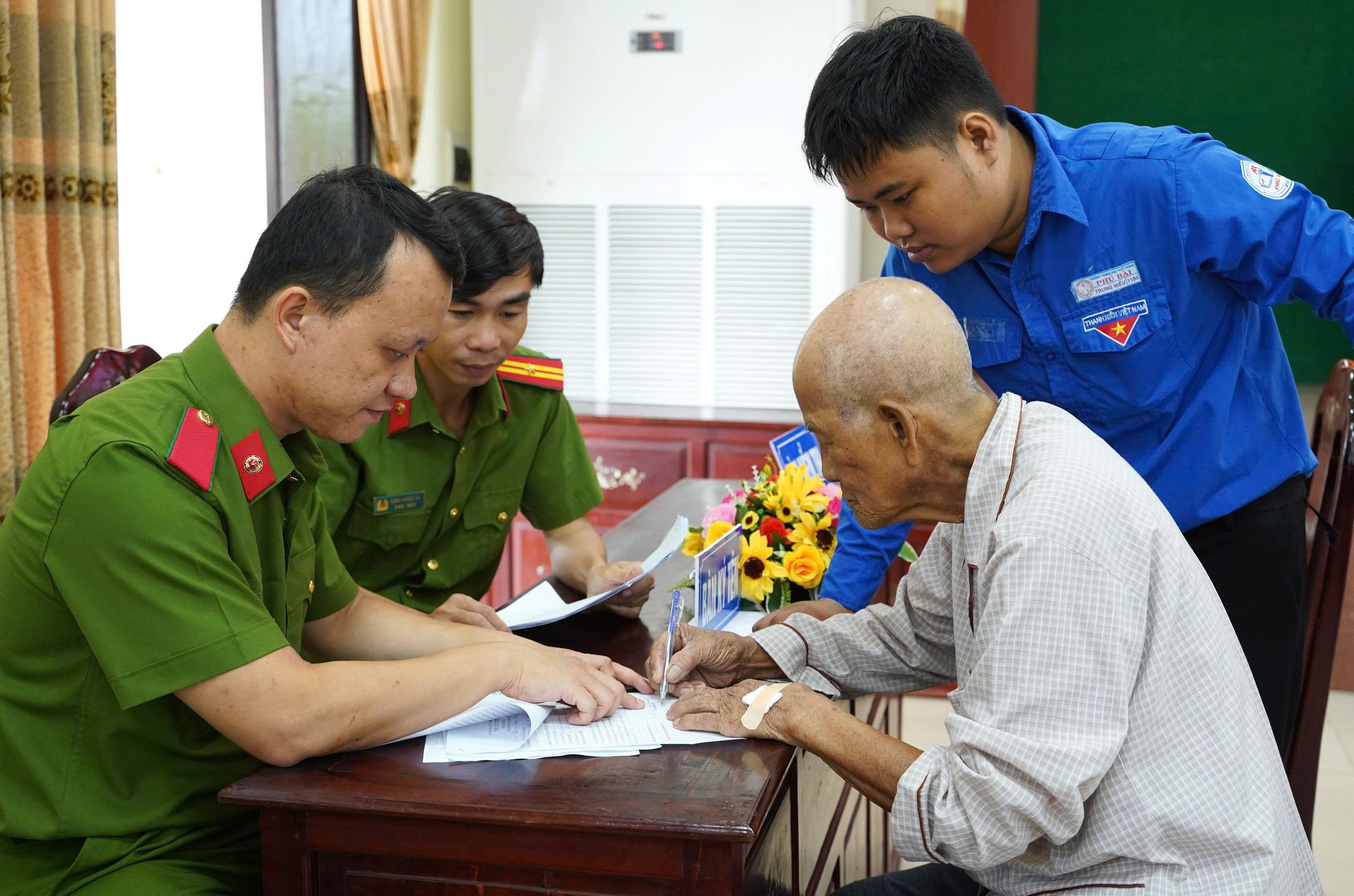 Lấy mẫu ADN, tiếp nối hành trình tìm lại tên các anh hùng liệt sĩ- Ảnh 6.