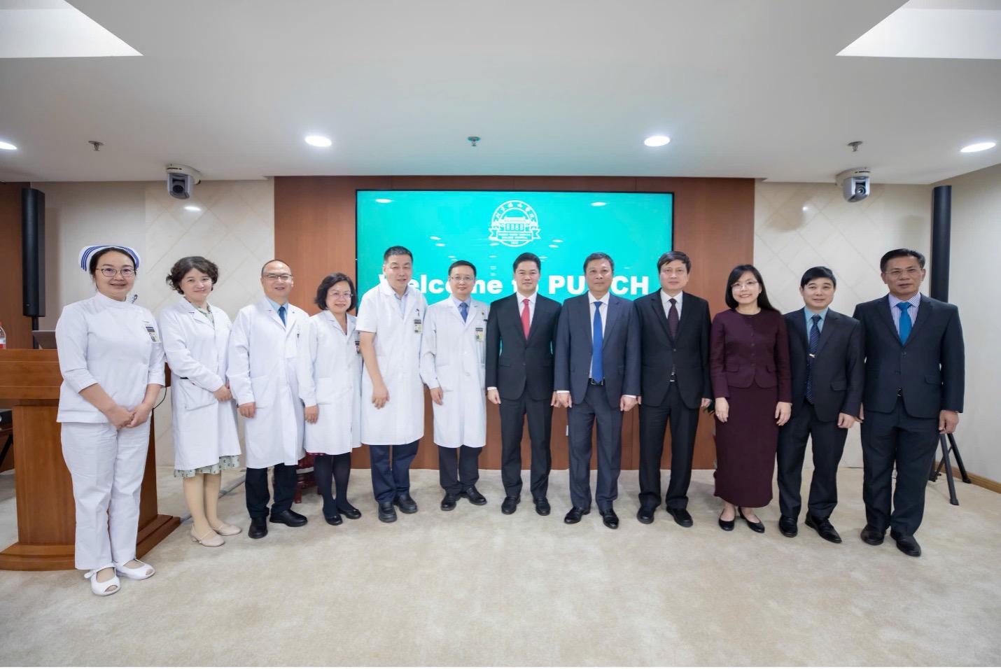 Đoàn công tác Bộ Y tế Việt Nam thúc đẩy hợp tác y tế với các đối tác hàng đầu Trung Quốc- Ảnh 8.