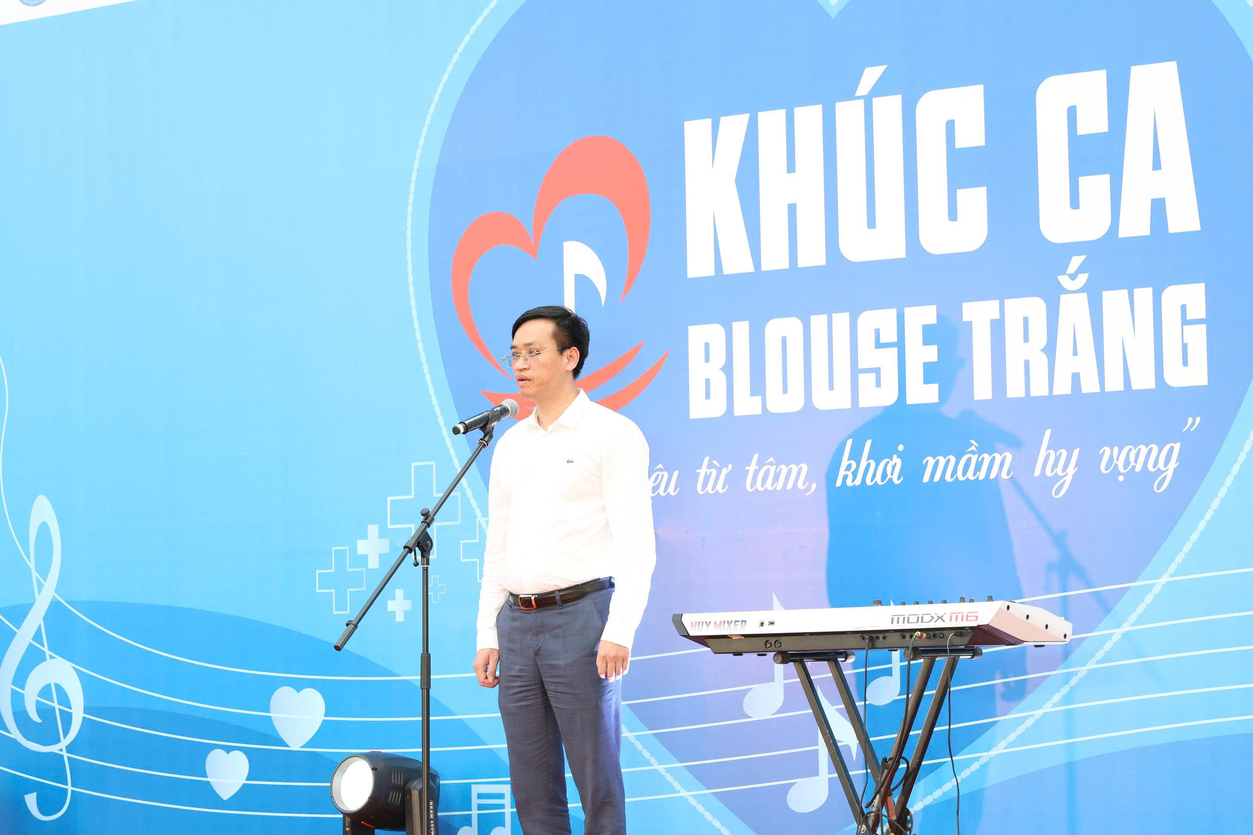 
"Khúc ca Blouse trắng - Điểm đến của những trái tim"- Ảnh 4.