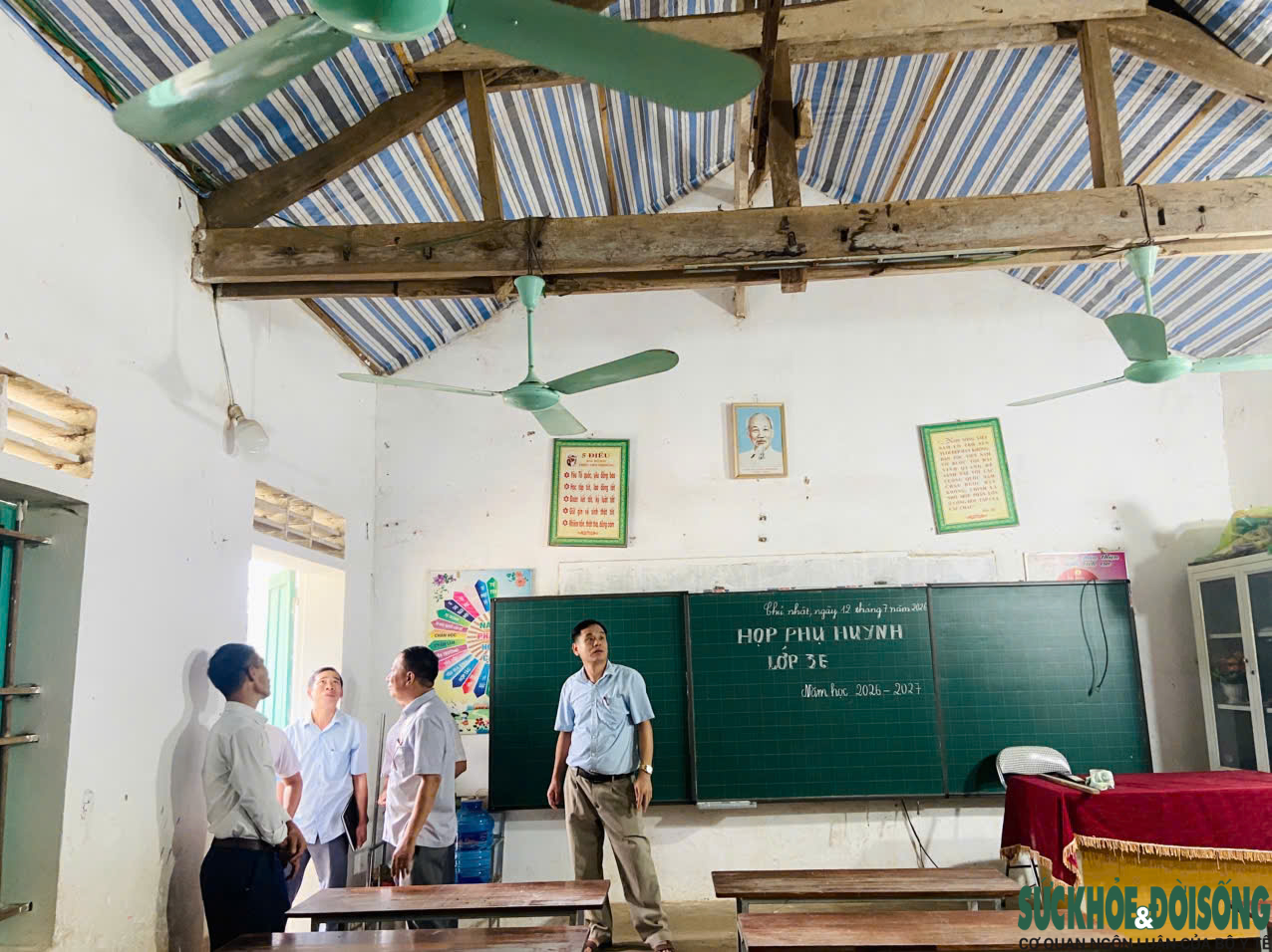 Sau đối thoại, 127 học sinh ở Nghệ An vẫn chưa trở lại trường- Ảnh 2.