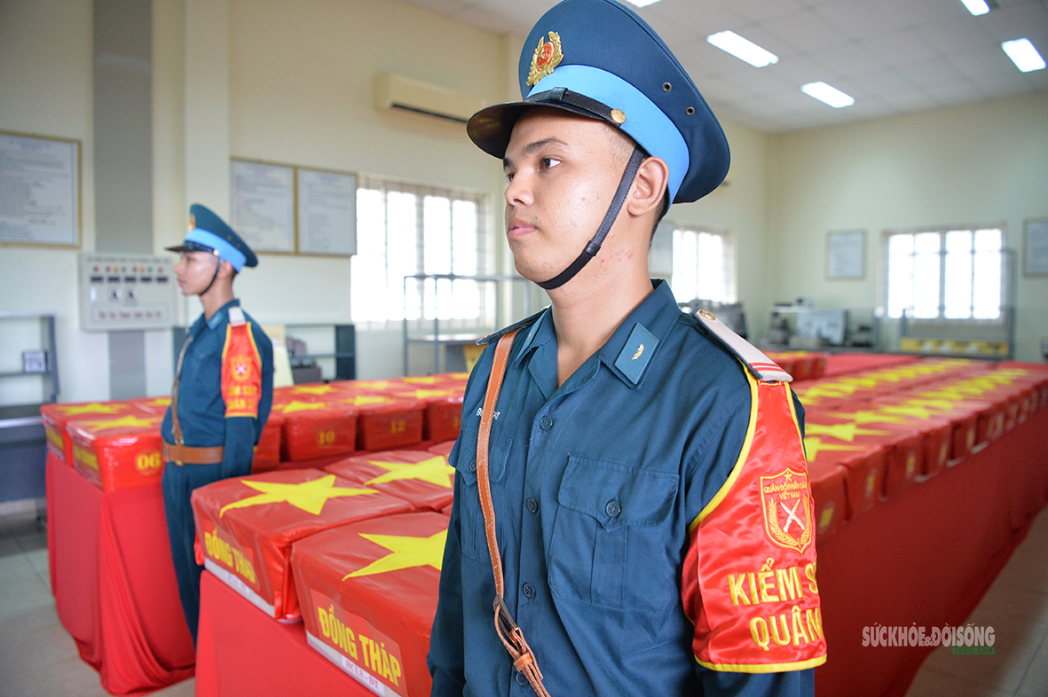 Bảo quản nghiêm ngặt hơn 8.400 mẫu hài cốt liệt sĩ trước khi vận chuyển - Ảnh 8.