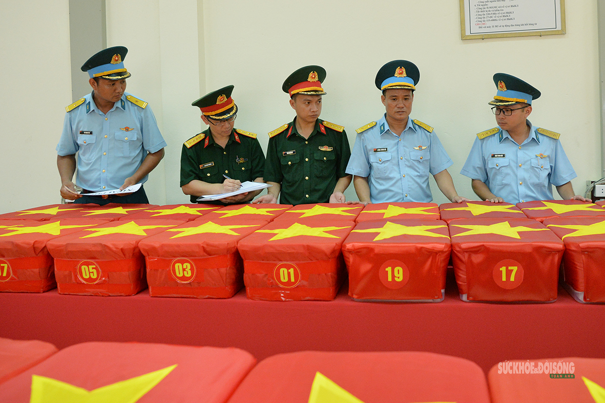 Bảo quản nghiêm ngặt hơn 8.400 mẫu hài cốt liệt sĩ trước khi vận chuyển - Ảnh 6.
