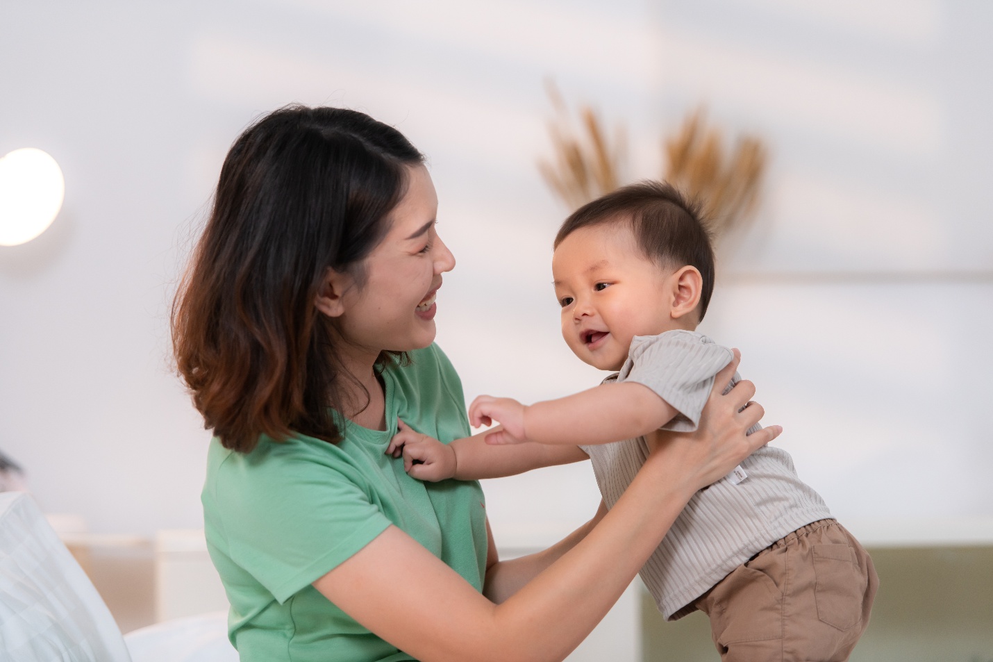 12 tháng tuổi trở lên: Thời điểm phù hợp tiêm phòng vắc xin thủy đậu cho trẻ- Ảnh 2.