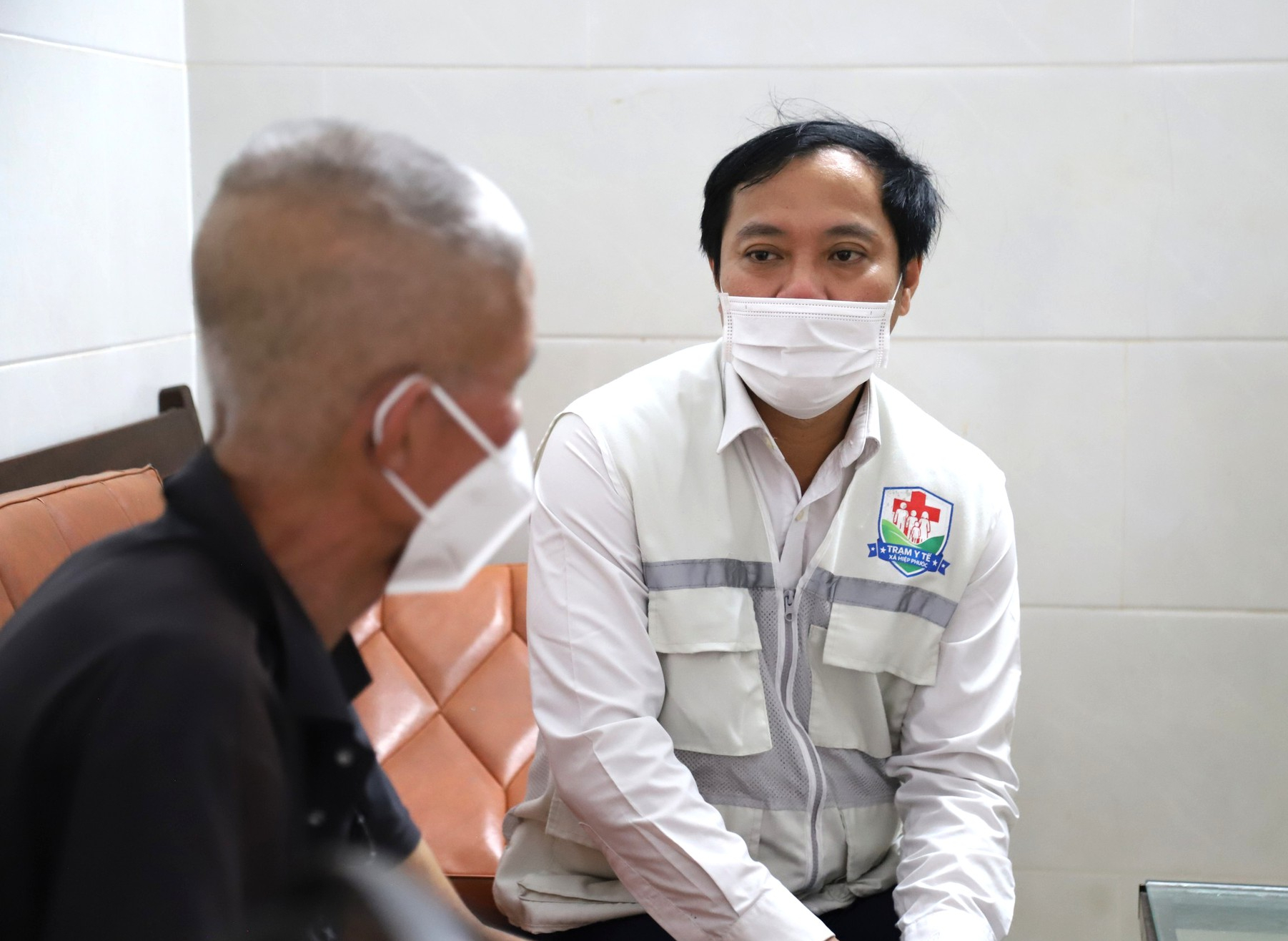 Trong tâm dịch não mô cầu, những bước chân không ngơi nghỉ- Ảnh 5.