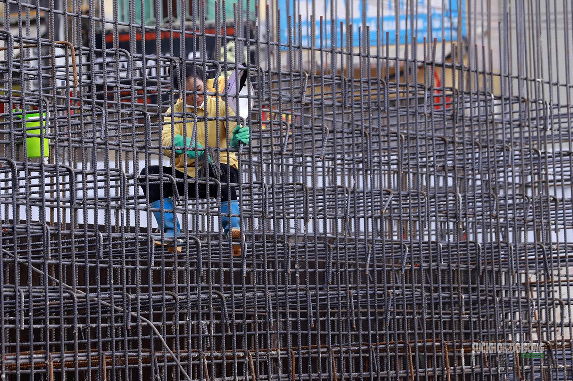 Hai cầu vượt Vành đai 1 tăng tốc thi công, hướng tới hoàn thành cuối năm 2026 - Ảnh 7.