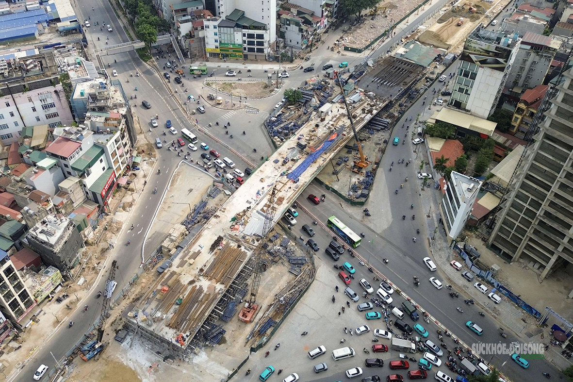 Hai cầu vượt Vành đai 1 tăng tốc thi công, hướng tới hoàn thành cuối năm 2026 - Ảnh 12.
