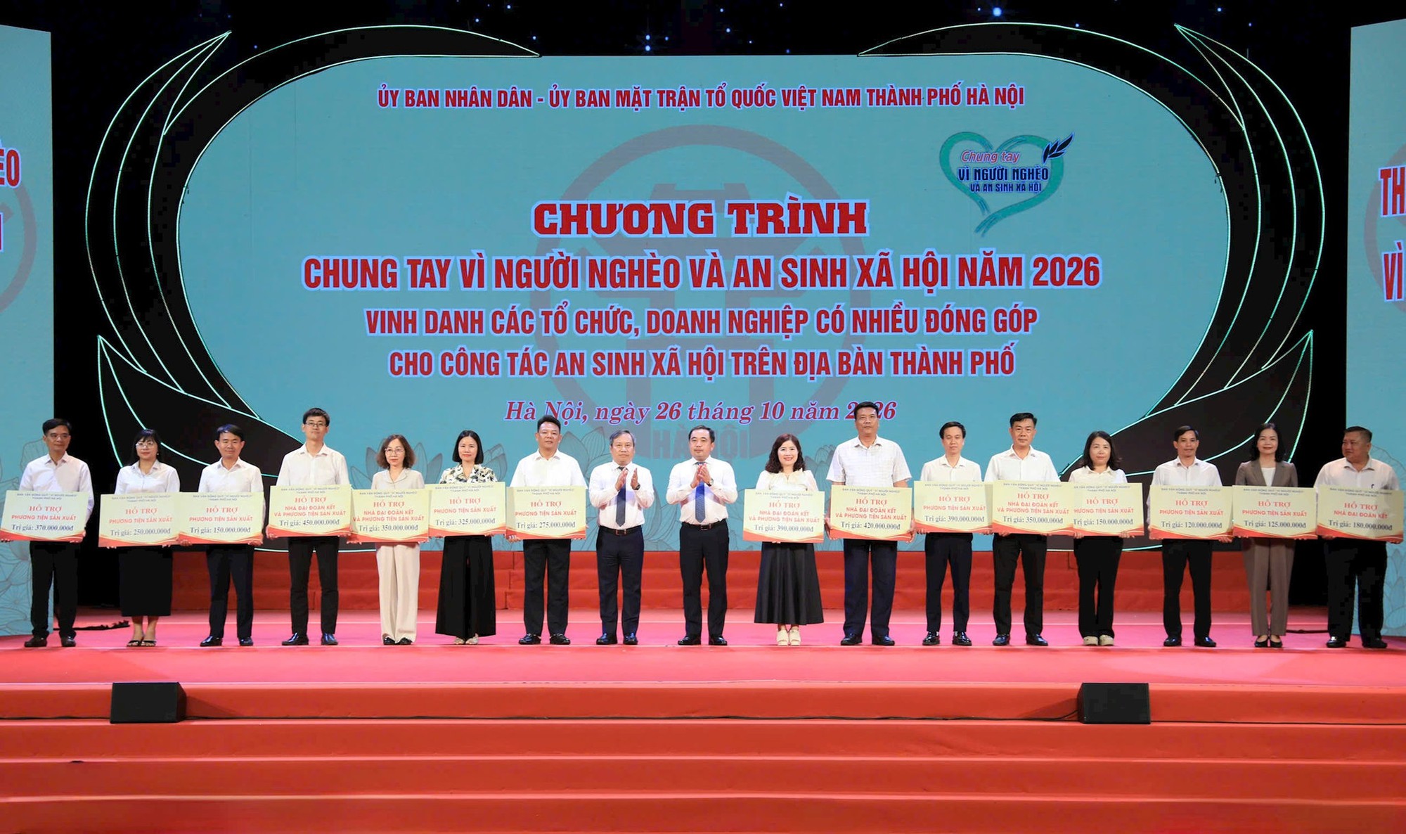 Hà Nội tiếp nhận hơn 77 tỷ đồng chăm lo an sinh xã hội- Ảnh 5.