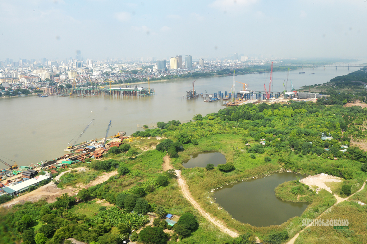 Cầu Trần Hưng Đạo dần thành hình nhìn từ máy bay - Ảnh 4.