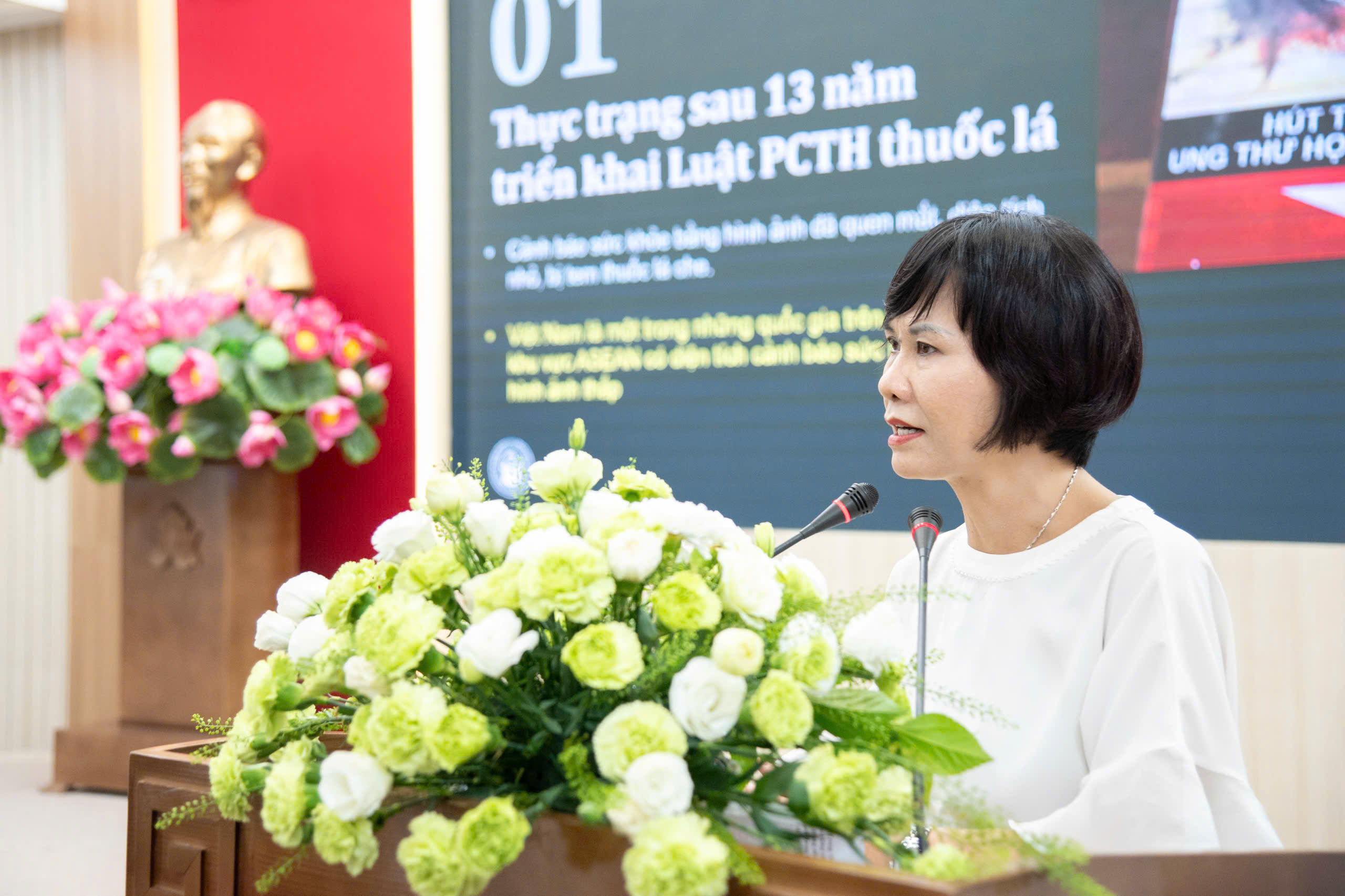 Chuyên gia đề xuất tăng diện tích cảnh báo sức khỏe trên bao bì thuốc lá lên - Ảnh 2.