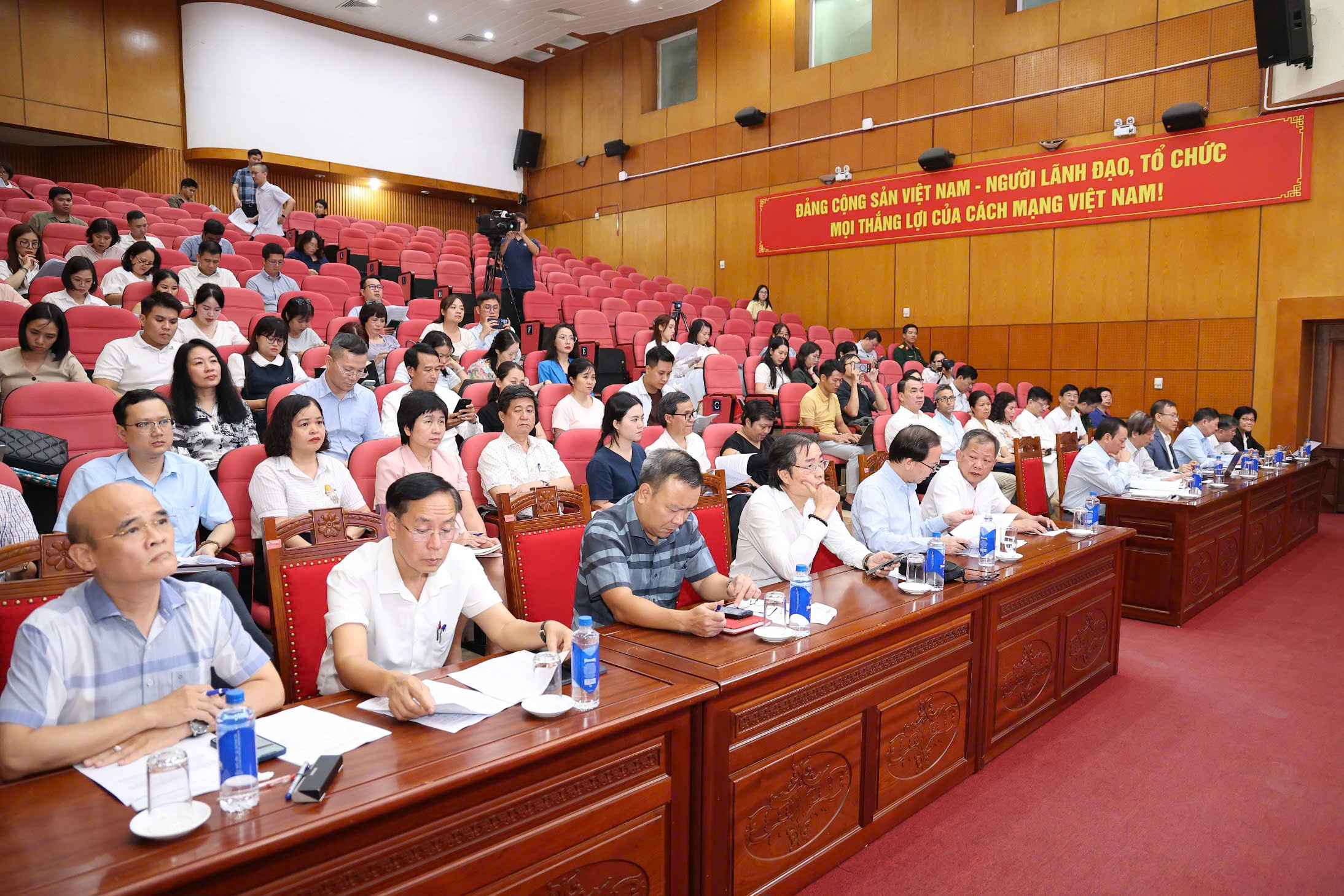 Bộ Y tế họp báo cung cấp thông tin về dự thảo Luật Hiến, lấy, ghép mô - Ảnh 3.