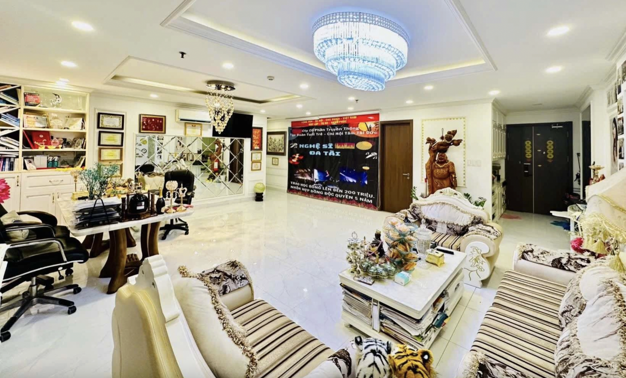 Phi Thanh Vân nói gì về chuyện con chung, con riêng khi yêu bạn trai doanh nhân?- Ảnh 5.