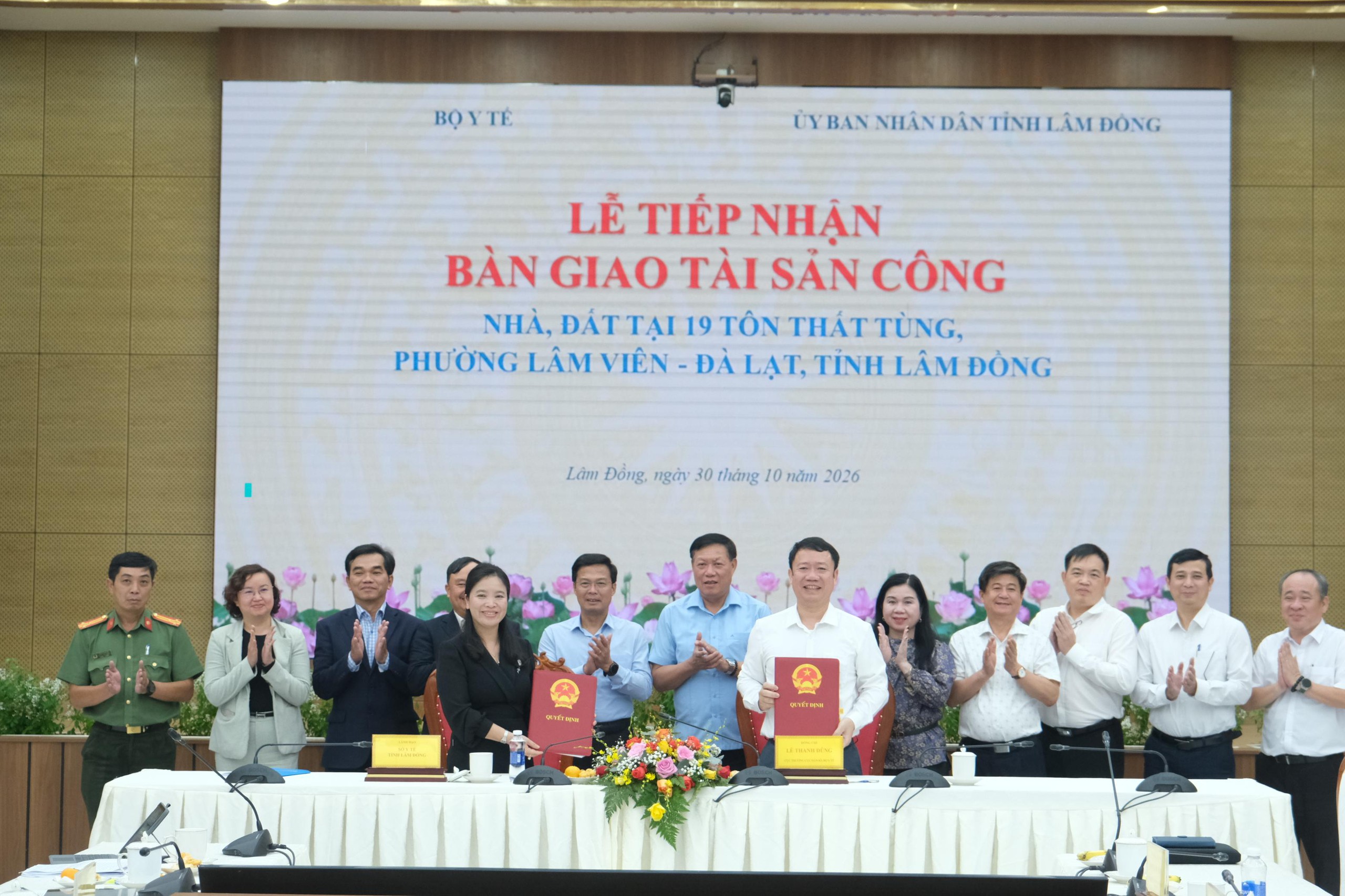 Thứ trưởng Đỗ Xuân Tuyên: Đổi mới hoạt động y tế cơ sở gắn với nâng cao chất lượng dân số trong tình hình mới- Ảnh 12.