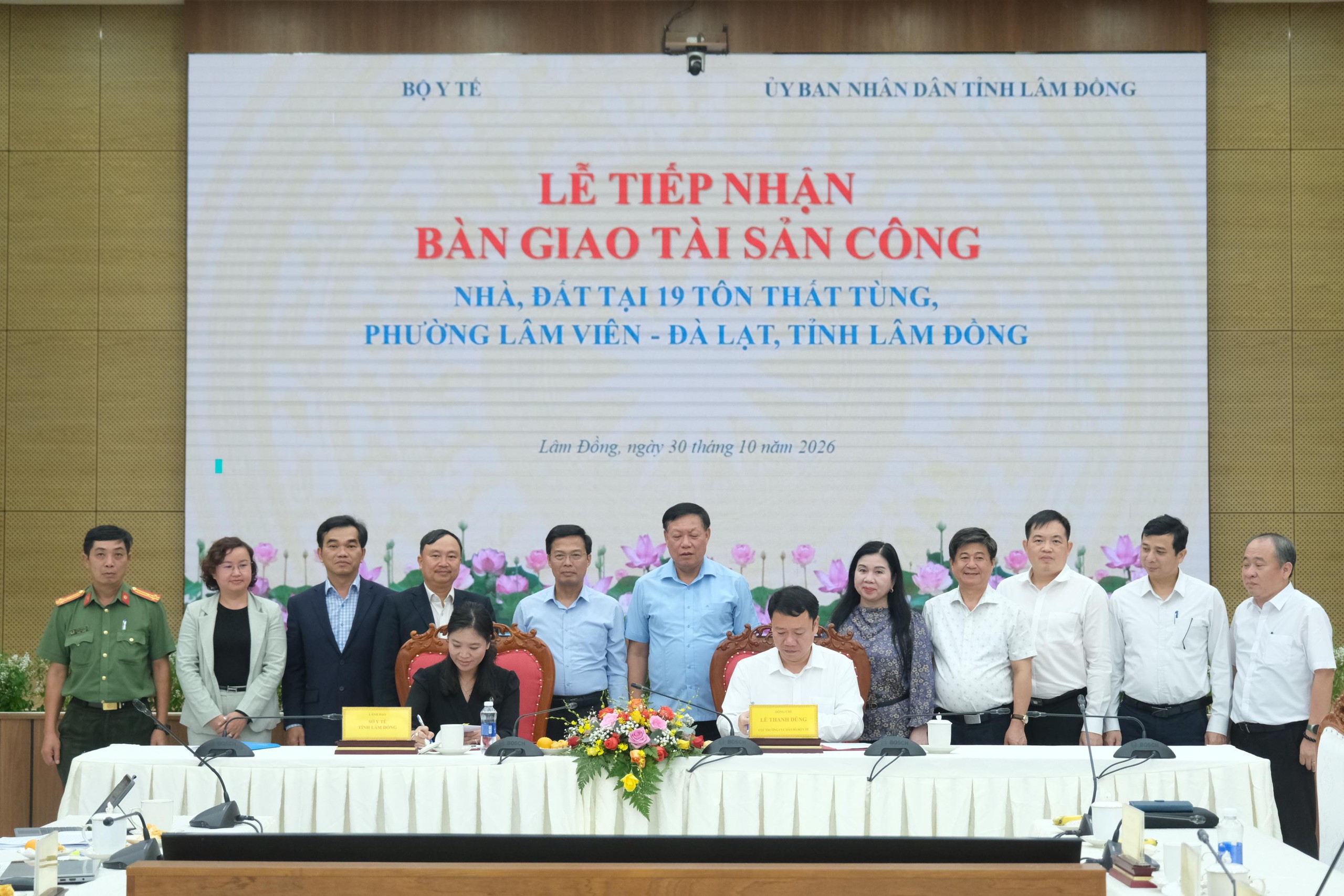 Thứ trưởng Đỗ Xuân Tuyên: Đổi mới hoạt động y tế cơ sở gắn với nâng cao chất lượng dân số trong tình hình mới- Ảnh 11.