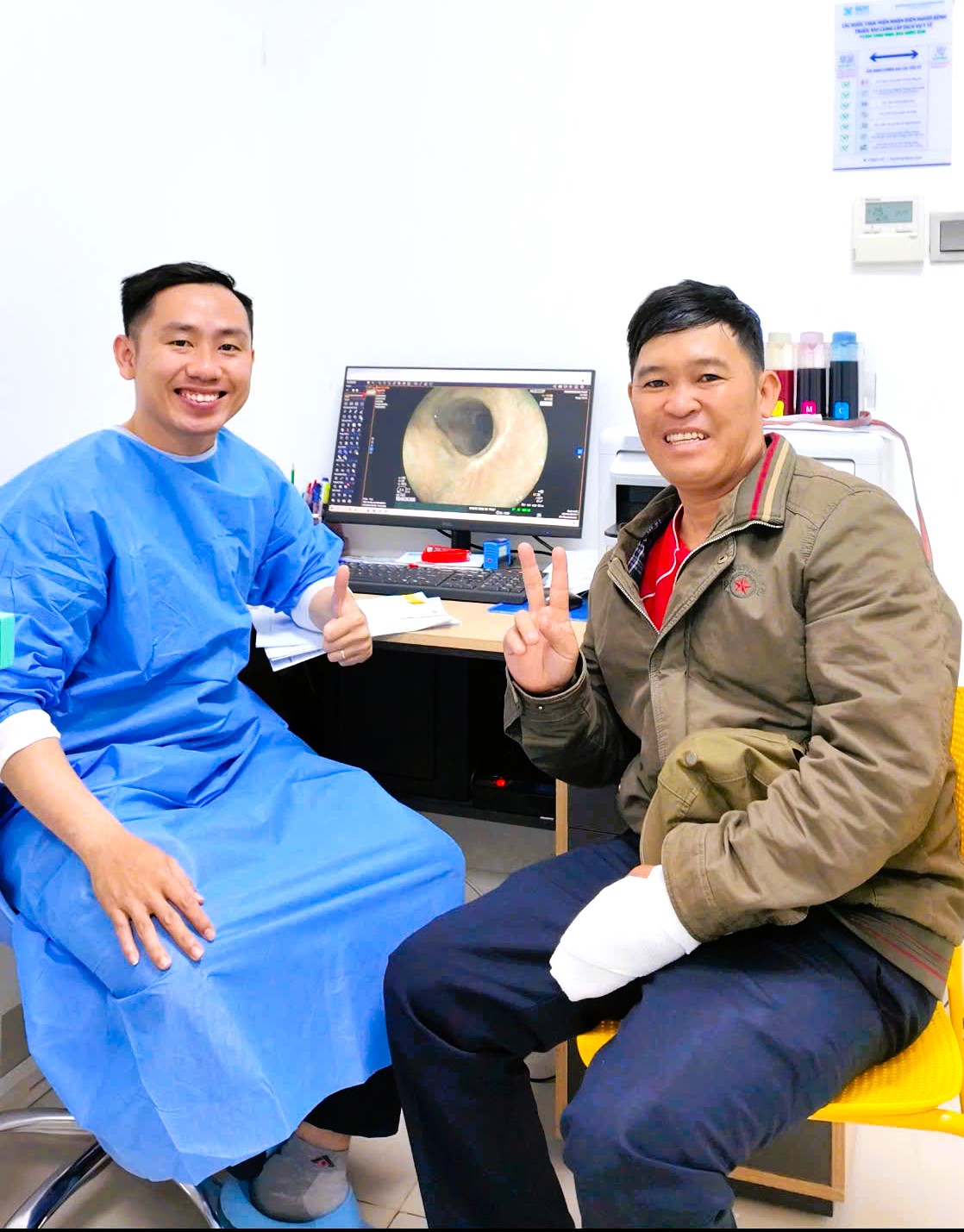 Người đưa kỹ thuật nội soi can thiệp ung thư sớm đường tiêu hóa về Tây Nguyên - Ảnh 5.