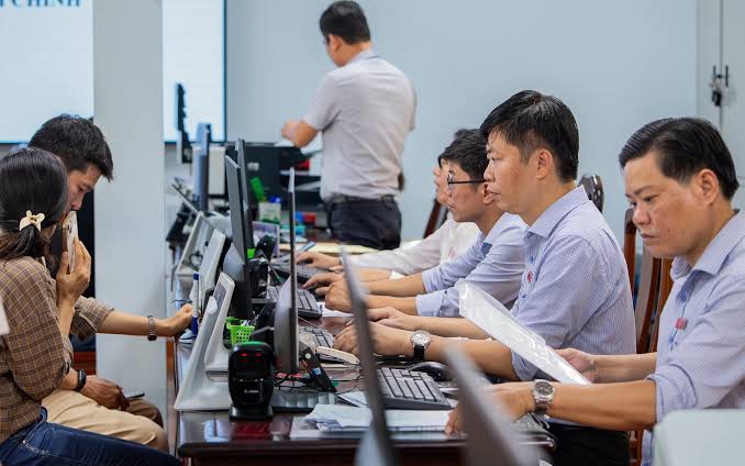Cách tính thu nhập tăng thêm với cán bộ, công chức, viên chức, người lao động TPHCM- Ảnh 3.