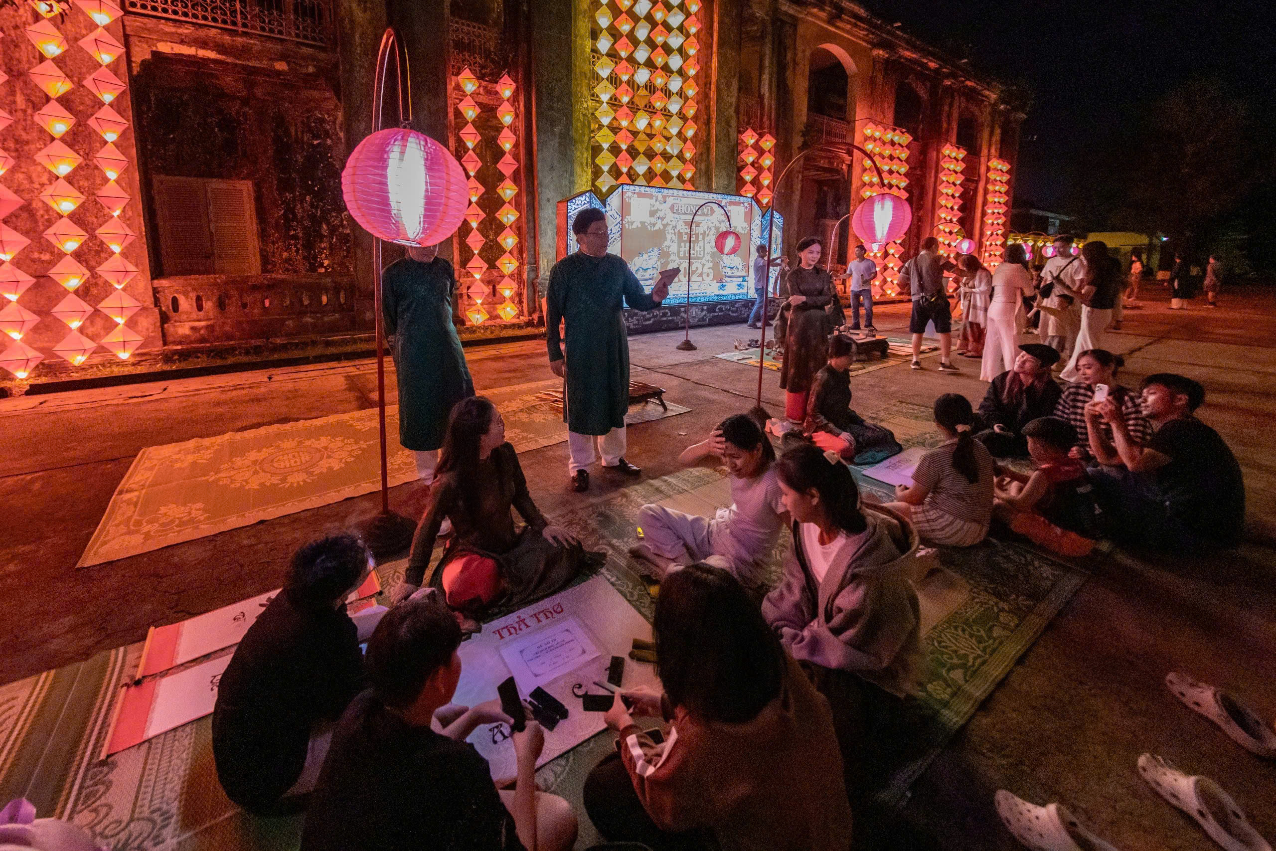 'Tết Hoàng cung' gợi nhớ hương sắc Tết cổ truyền - Ảnh 5.