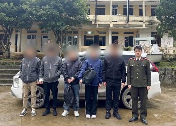 Phát hiện 5 người Trung Quốc xuất nhập cảnh trái phép- Ảnh 1.