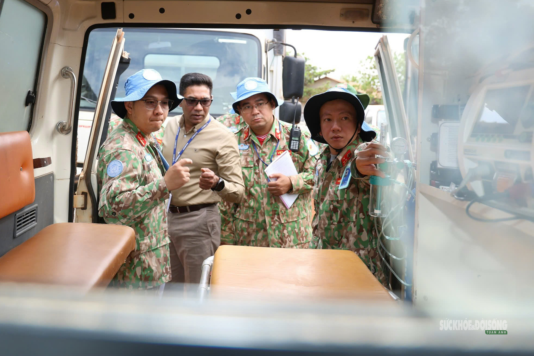 Bác sĩ của lực lượng gìn giữ hòa bình Việt Nam tại Sudan hoàn thành kiểm tra COE trước Tết 2026- Ảnh 3.